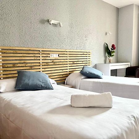Hotel Acebo Plaza Mayor ฮากา ภายนอก รูปภาพ