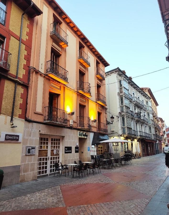 Hotel Acebo Plaza Mayor ฮากา ภายนอก รูปภาพ