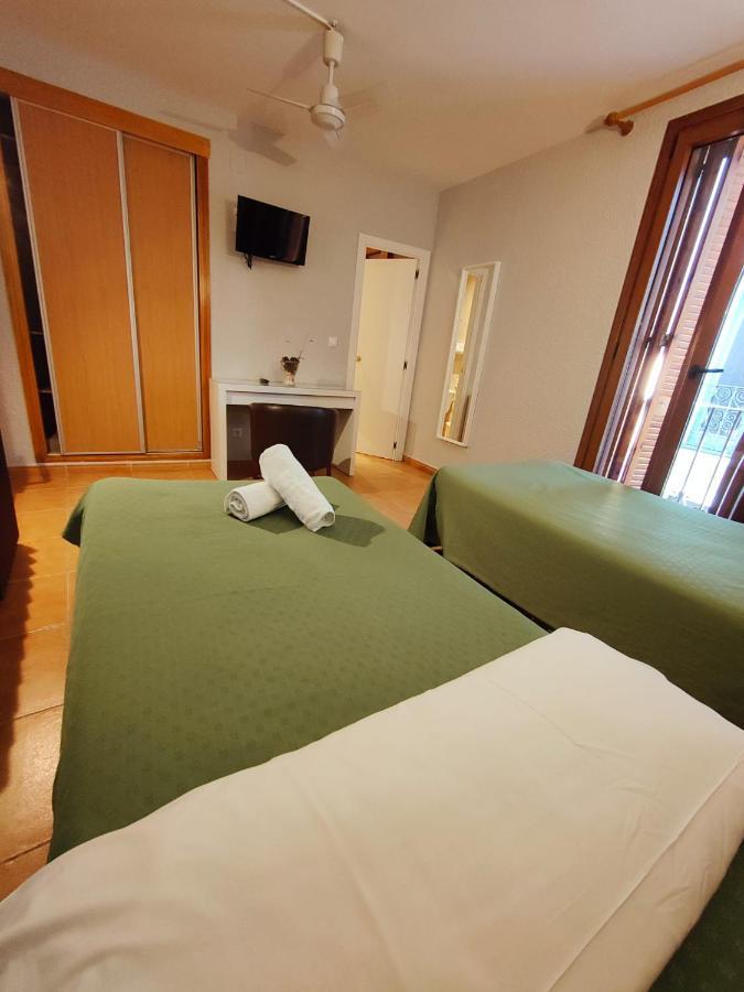 Hotel Acebo Plaza Mayor ฮากา ภายนอก รูปภาพ