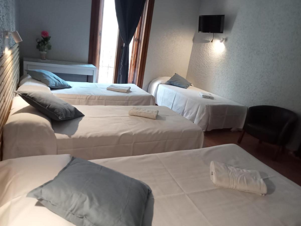 Hotel Acebo Plaza Mayor ฮากา ภายนอก รูปภาพ