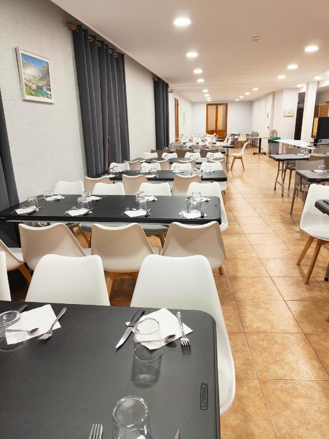 Hotel Acebo Plaza Mayor ฮากา ภายนอก รูปภาพ