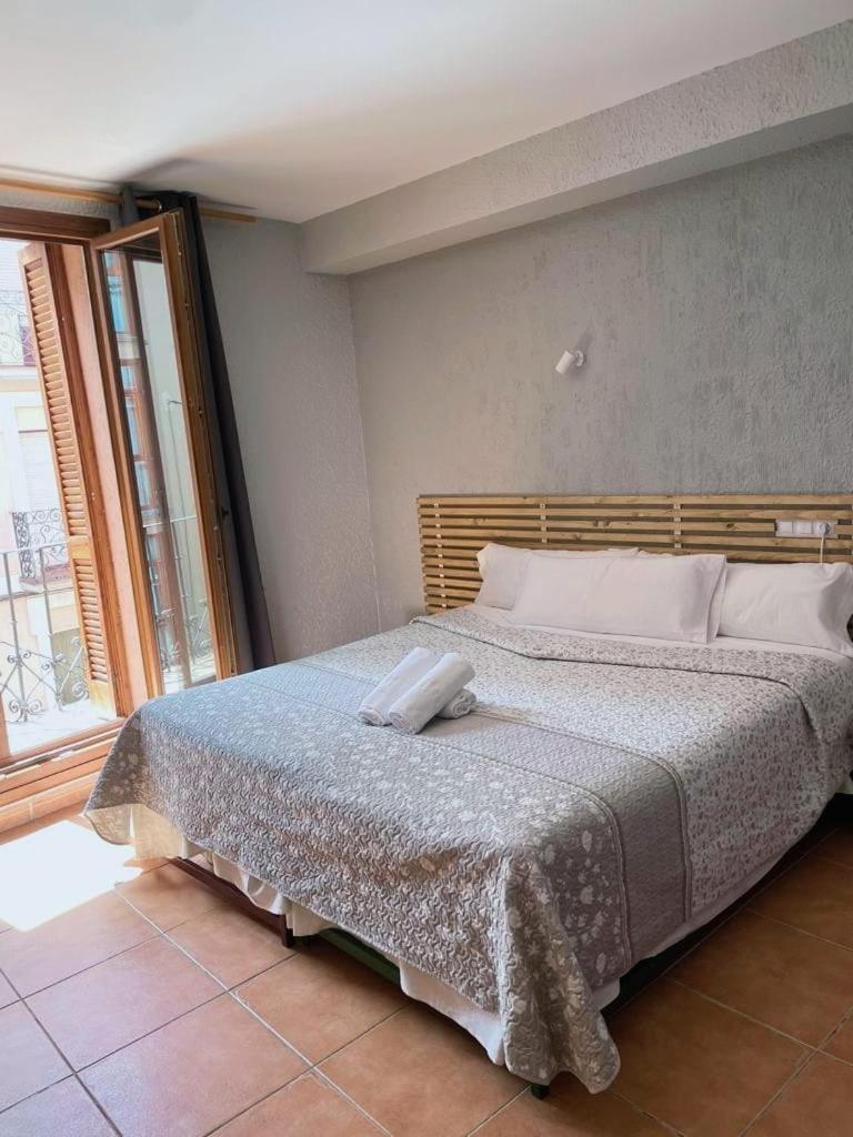 Hotel Acebo Plaza Mayor ฮากา ภายนอก รูปภาพ